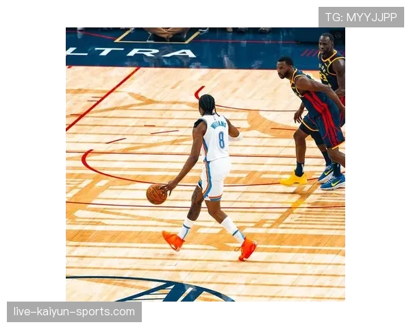 威金斯突破拉开进攻空间 提升勇士关键时刻得分效率