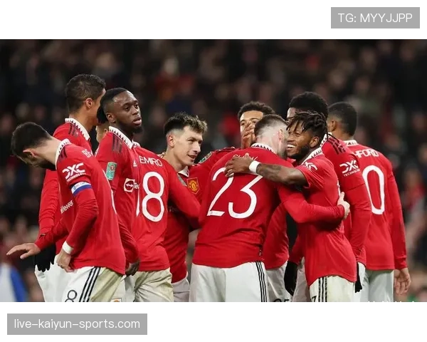 曼联进攻失效源于空间与连接崩塌，对赛季走势形成制约