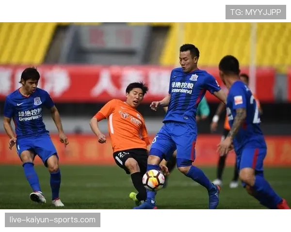 违规换人判罚要点：裁判如何认定及比赛处理